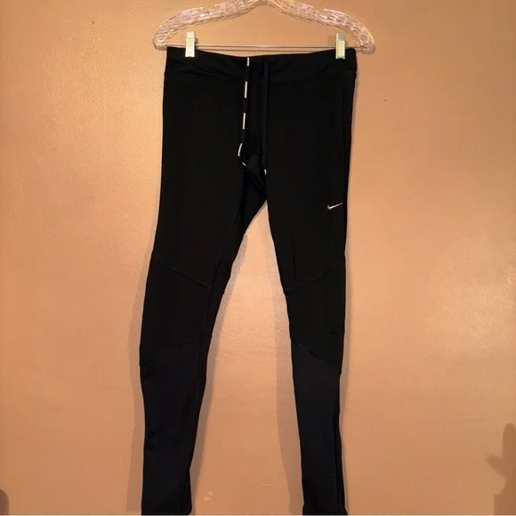 Nike Dri-Fit Women's Medium Black Capri Leggings Compression Work Out Gym Wear - Picture 2 of 10